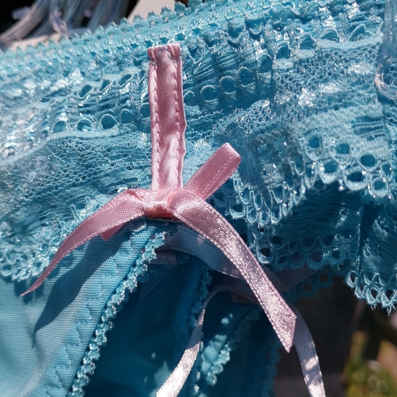 Rene Rofe Blue Lace Thong - Picture 3 of 8